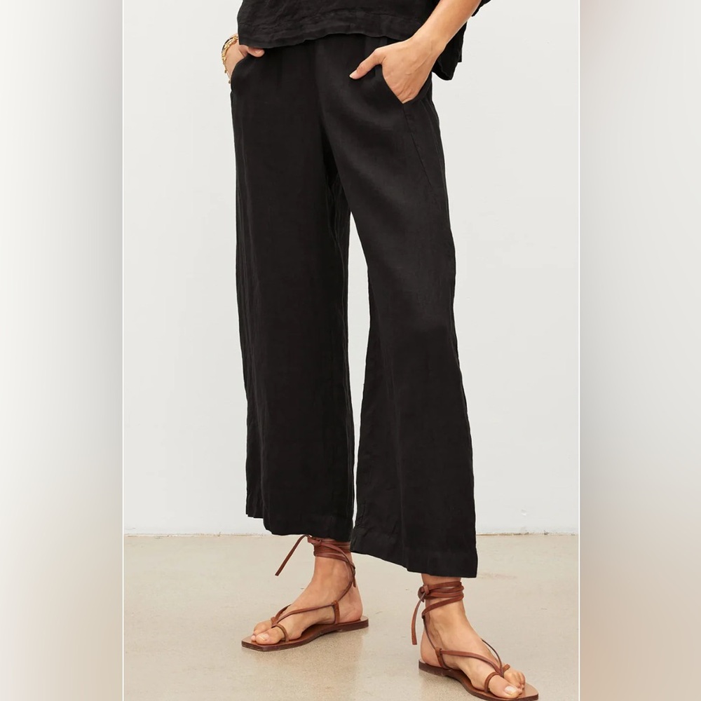 Velvet by Graham & Spencer Black Wide-Leg Linen-Blend Pants